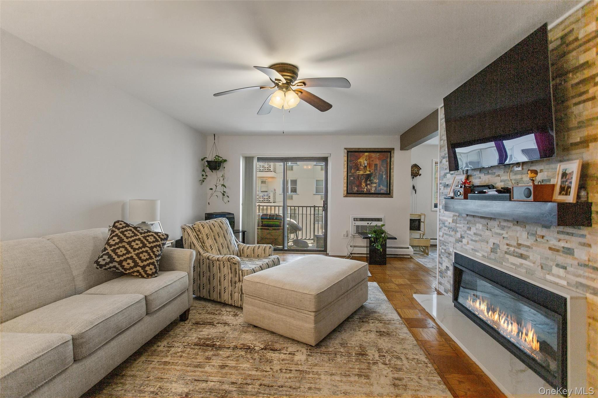 420 Shore Road, Unit 5E Long Beach, NY 11561 - Photo 9 of 32