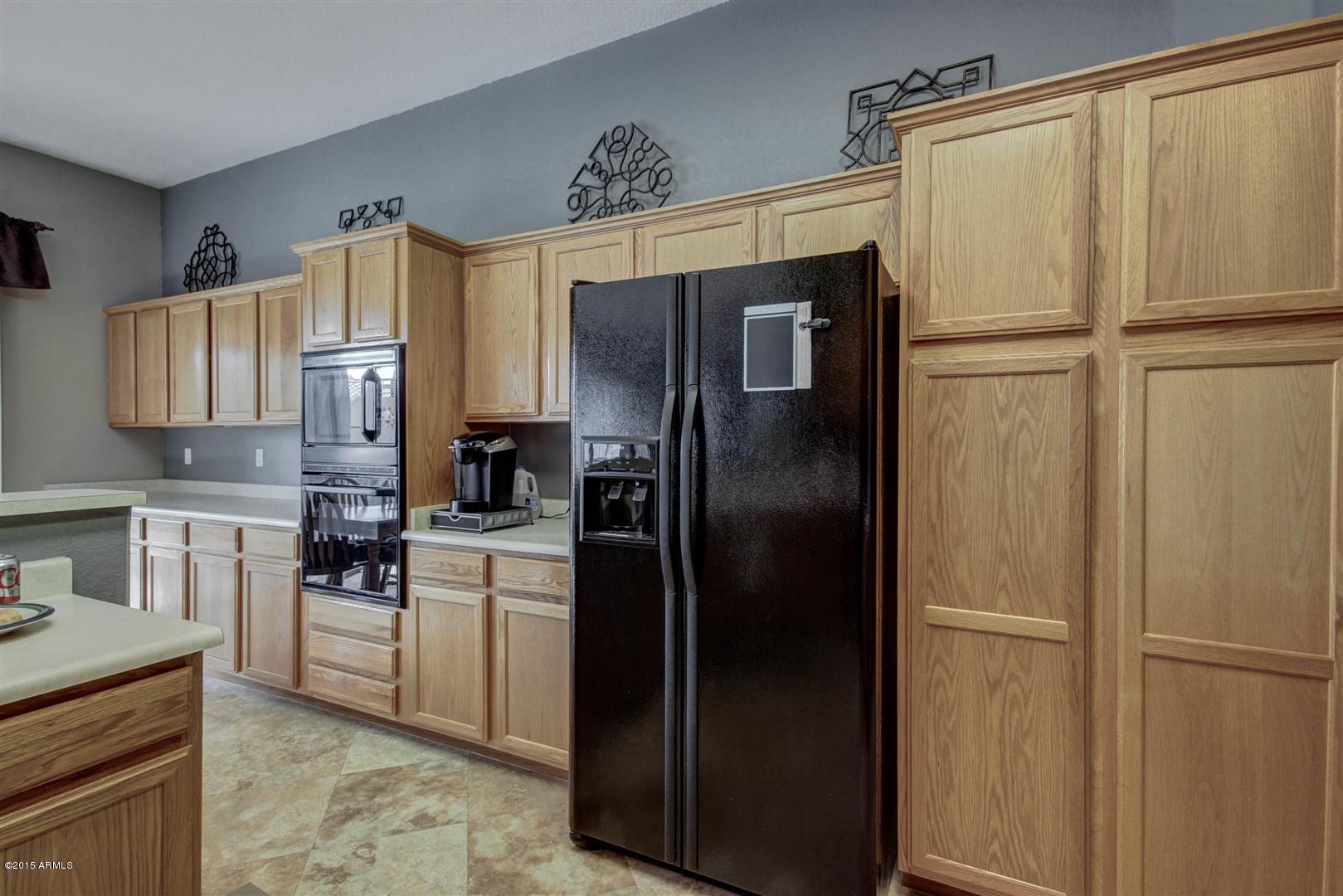 6751 West Del Rio Street Chandler, AZ 85226 - Photo 14 of 38 Kitchen