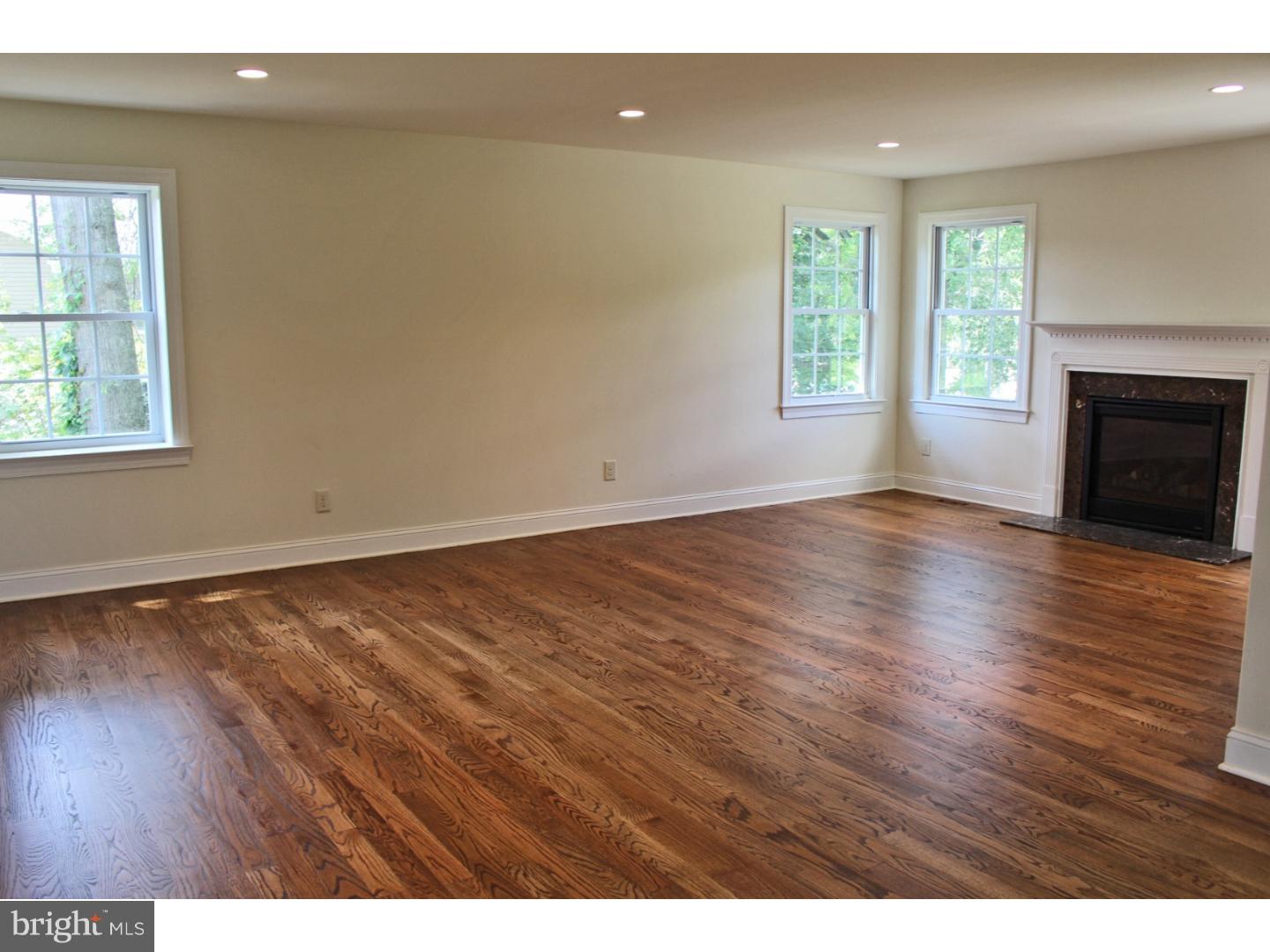 1656 Jarrettown Road Dresher, PA 19025 - Photo 13 of 21 Family Room