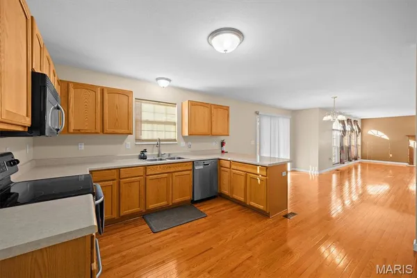 $450,000 | 2728 Lauren Lake Drive, Shiloh, IL 62221