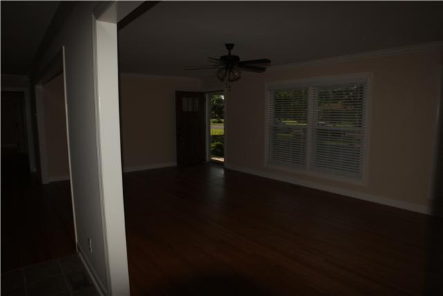 906 Whitehall Road Murfreesboro, TN 37130 - Photo 6 of 12 Gallery Image 6