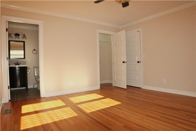 906 Whitehall Road Murfreesboro, TN 37130 - Photo 10 of 12 Gallery Image 10