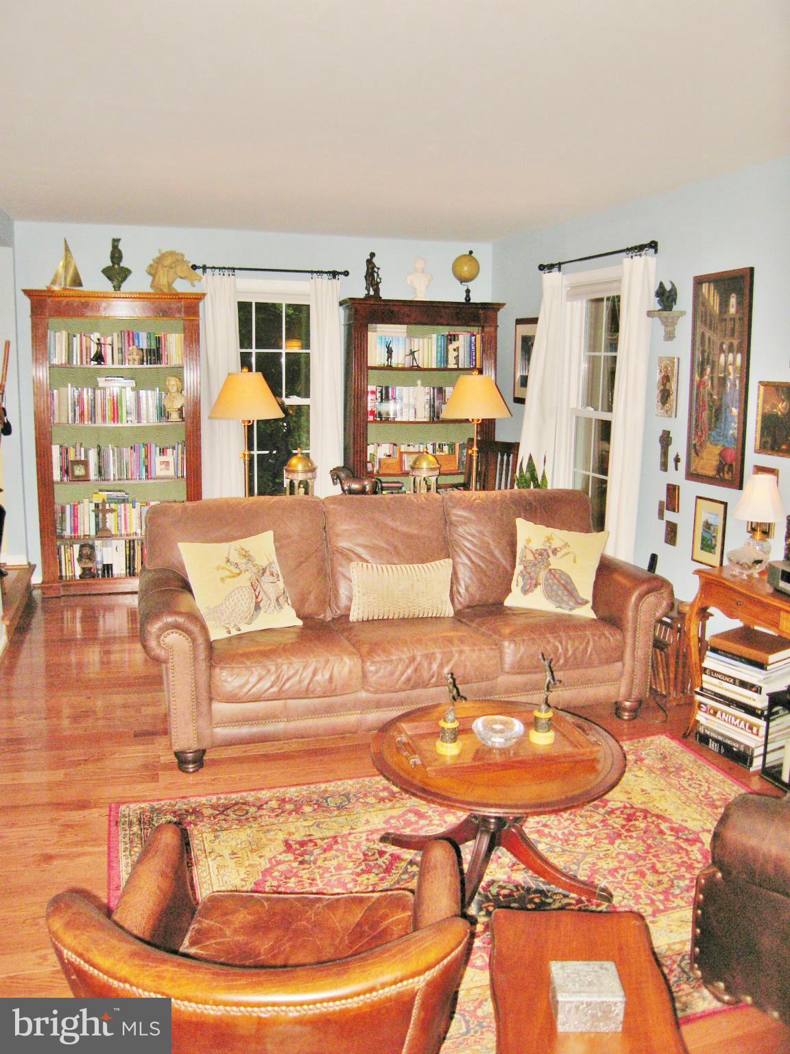 7424 Spring Tree Drive Springfield, VA 22153 - Photo 3 of 30 Large Living Room w/Hardwood and Ample Windows