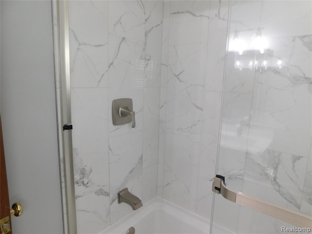 2800 Ranieri Drive Troy, MI 48085 - Photo 51 of 63