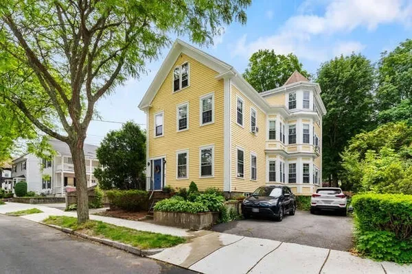 $1,200,000 | 24 Park Street, Wakefield, MA 01880