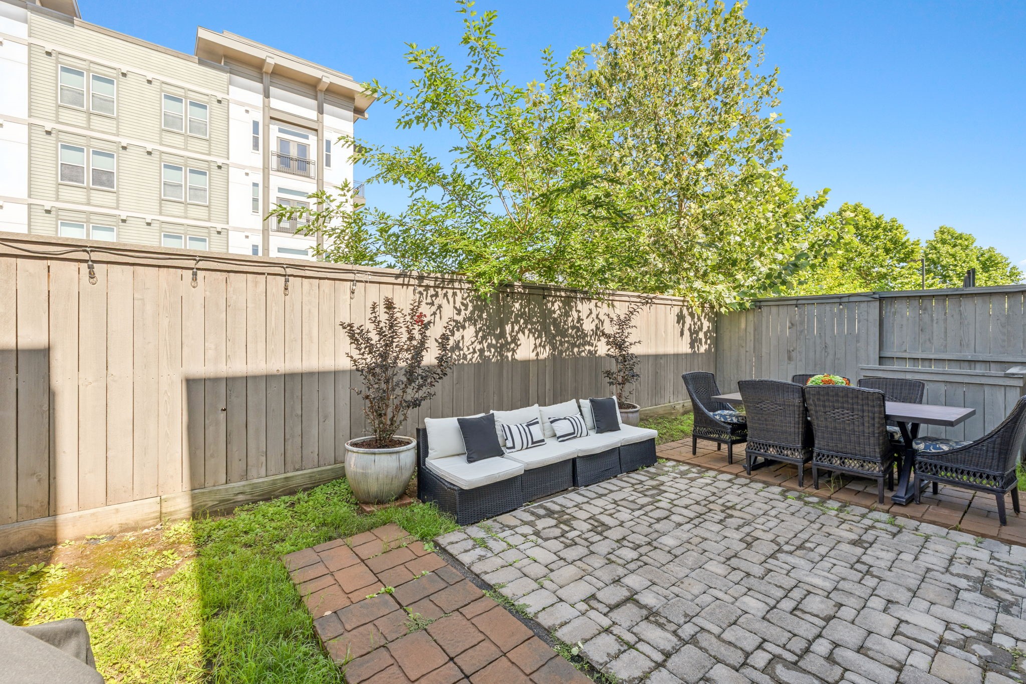 1423 Biondo Way Houston, TX 77008 - Photo 42 of 50