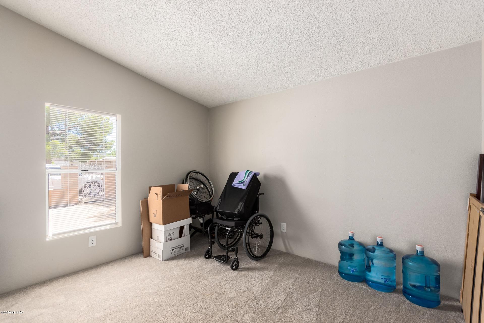 2752 West Roadrunner Road Tucson, AZ 85746 - Photo 20 of 26 Gallery Image 20