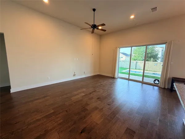 $2,750 | 13701 Ronald W Reagan Boulevard, Unit 48, Cedar Park, TX 78613