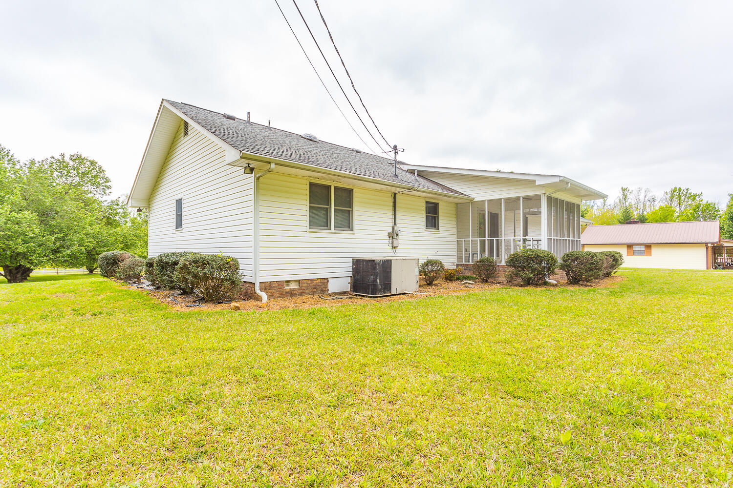 770 Keith Mill Road Southeast Dalton, GA 30721 - Photo 17 of 19 770 Keith Mill HD -4