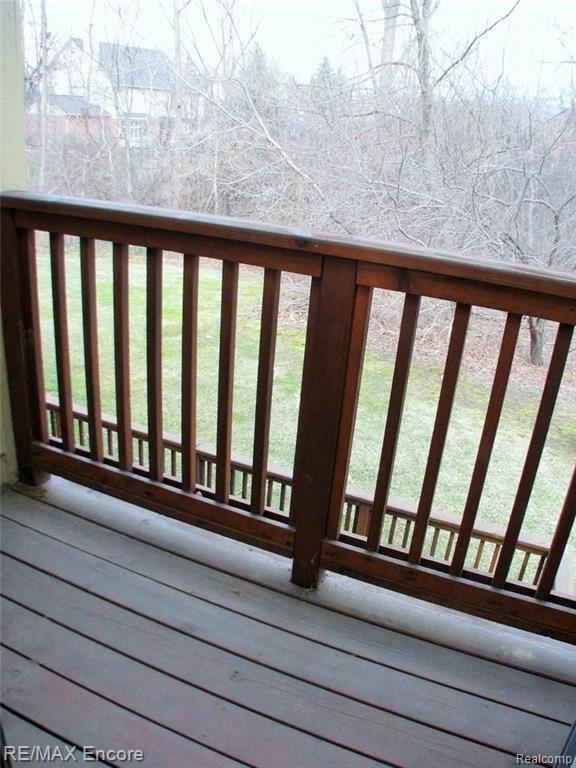 2387 Rochelle Park Drive Rochester Hills, MI 48309 - Photo 26 of 30