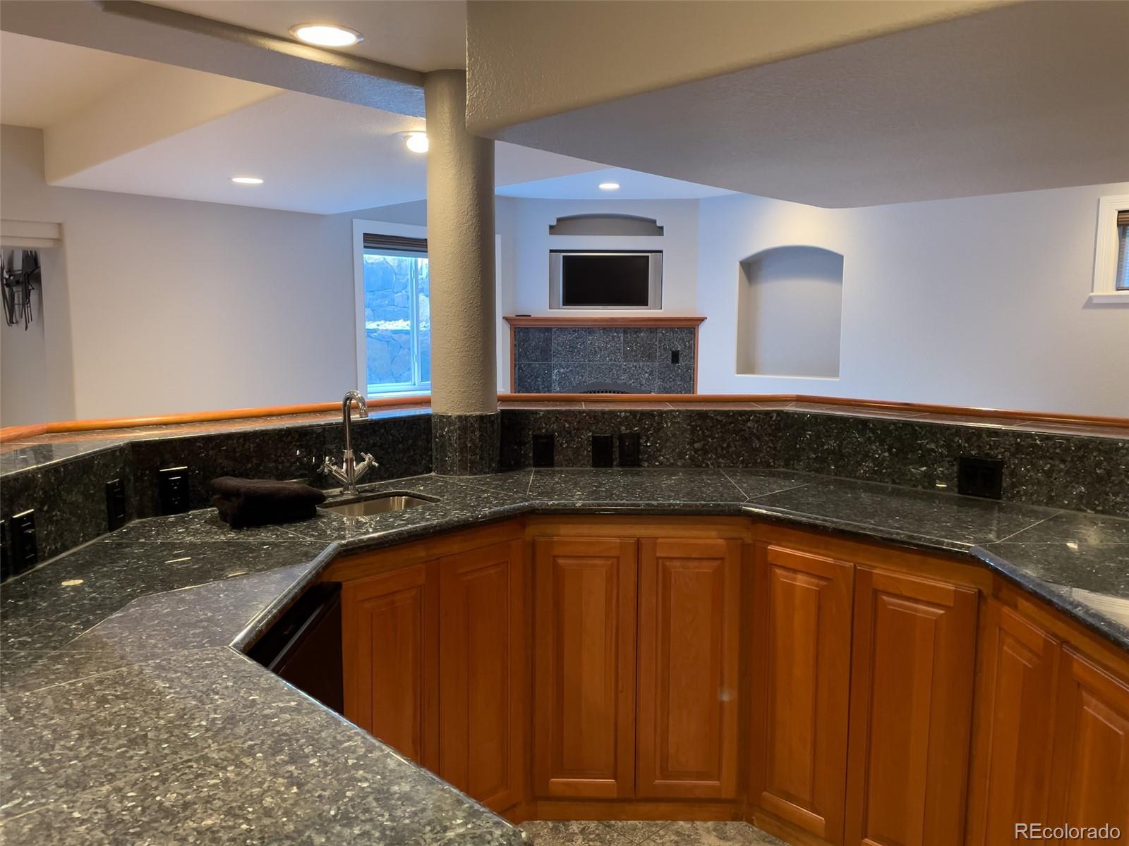 1764 Ridgecrest Way Highlands Ranch, CO 80129 - Photo 31 of 40 Gallery Image 31