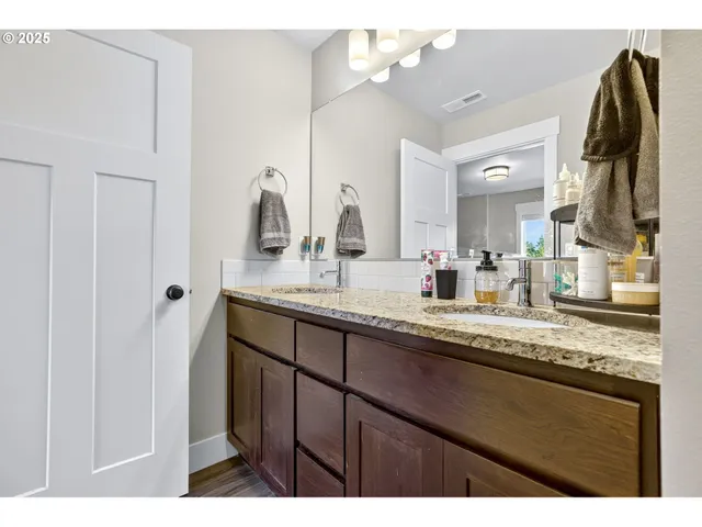 $415,000 | 16825 Chula Vista Avenue, Sandy, OR 97055