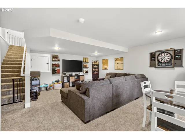 $415,000 | 16825 Chula Vista Avenue, Sandy, OR 97055