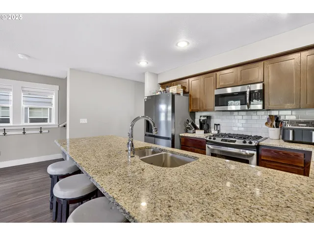 $415,000 | 16825 Chula Vista Avenue, Sandy, OR 97055