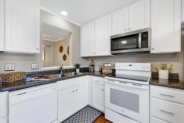 $318,000 | 134 Riverwalk Circle, Cary, NC 27511