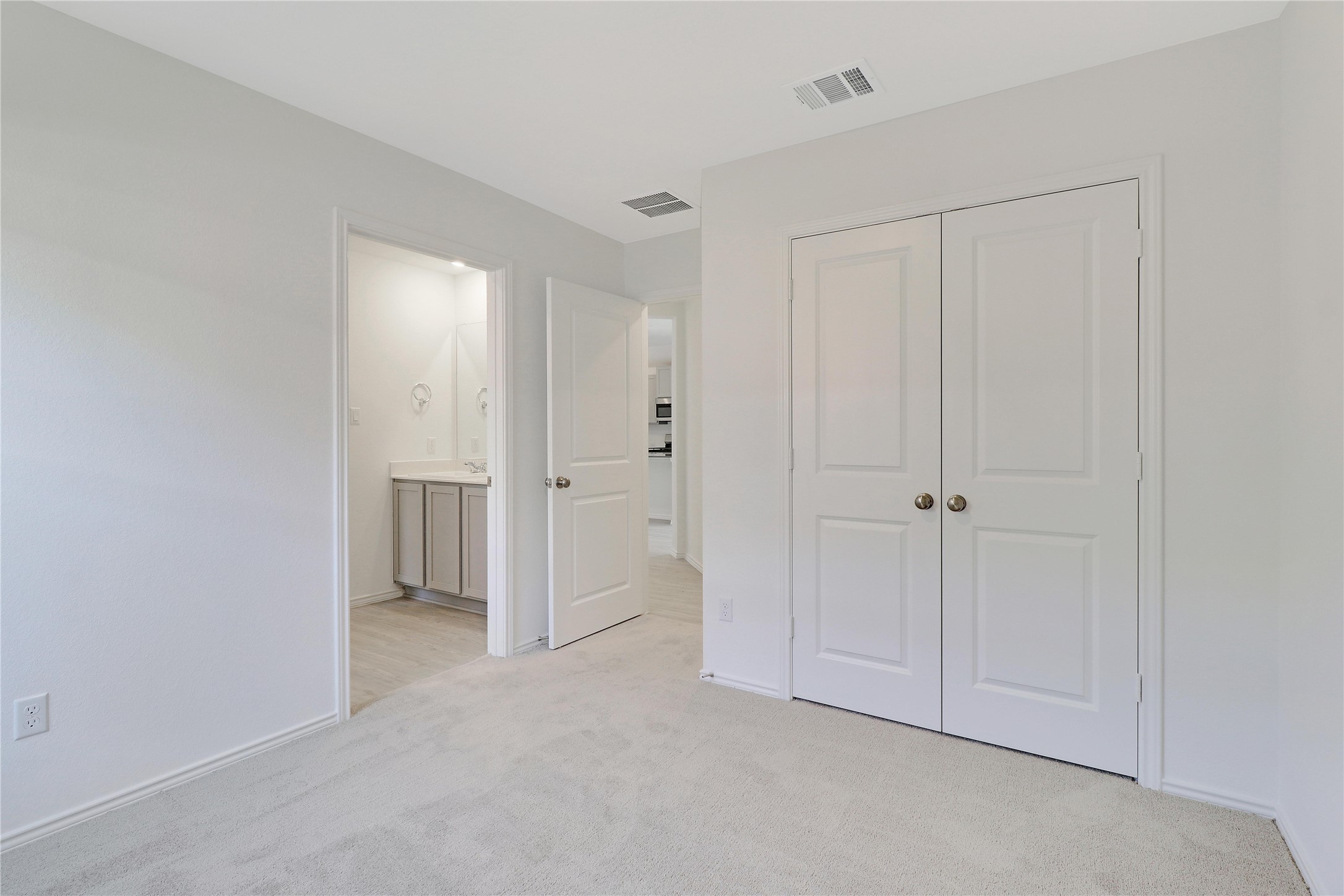 2524 Four Waters Loop Georgetown, TX 78628 - Photo 22 of 36 a view of an empty room