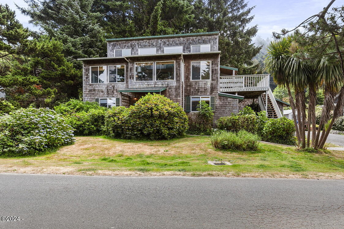 154 Shell Street Yachats, OR 97498 - Photo 55 of 57 Front