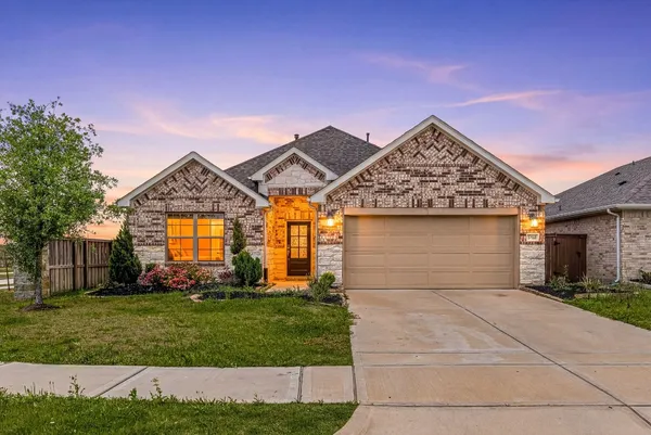 $309,995 | 2303 Gentle Breeze Lane, Baytown, TX 77523