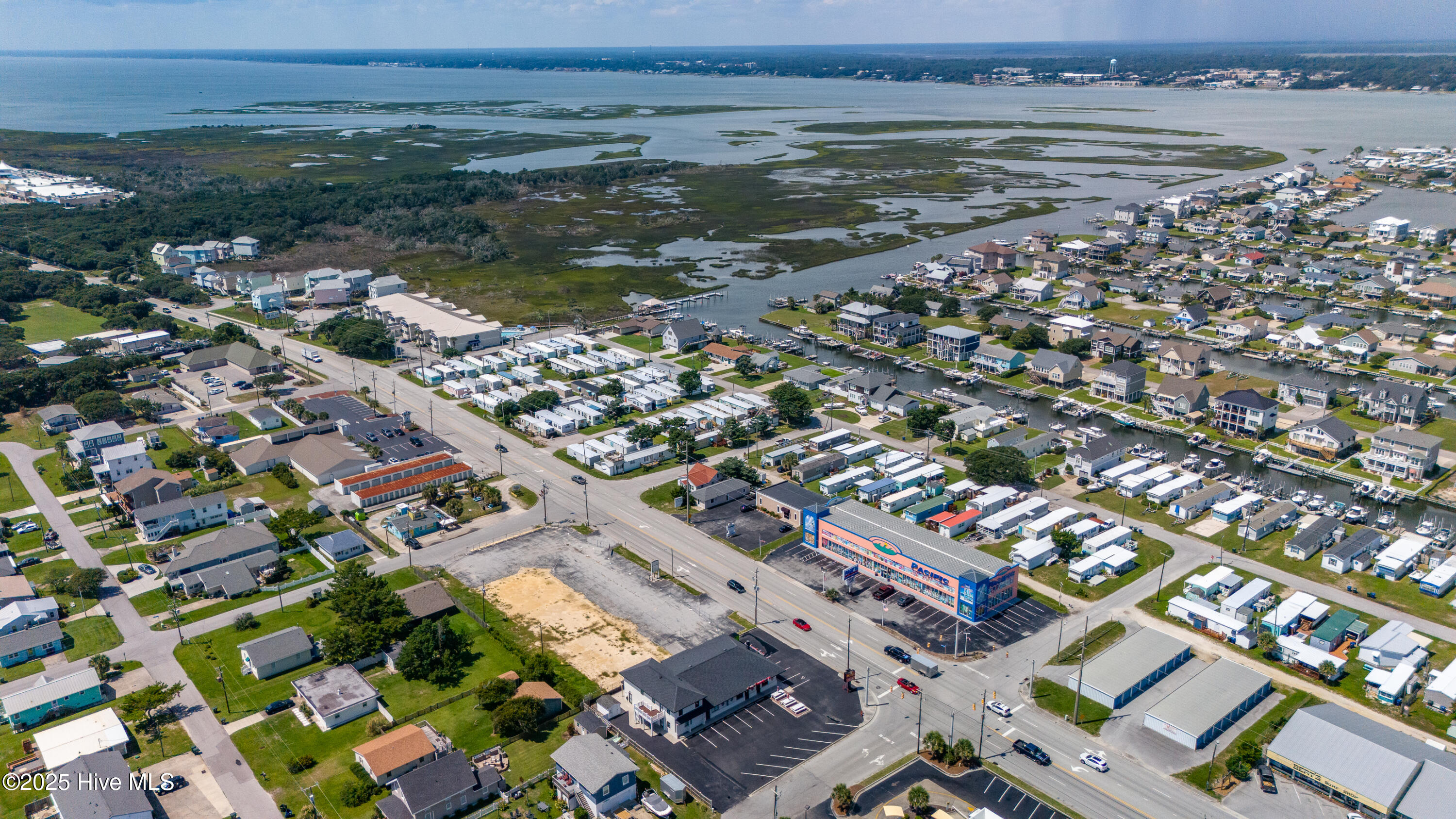 413 West Fort Macon Road Atlantic Beach, NC 28512 - Photo 7 of 24 Beach Tavern Parcel