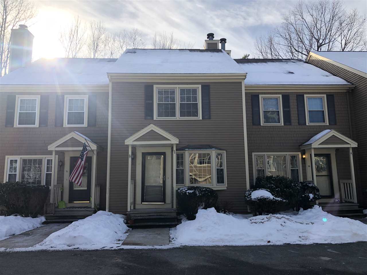28 Walnut Circle Merrimack, NH 03054 - Photo 1 of 11 Gallery Image 1