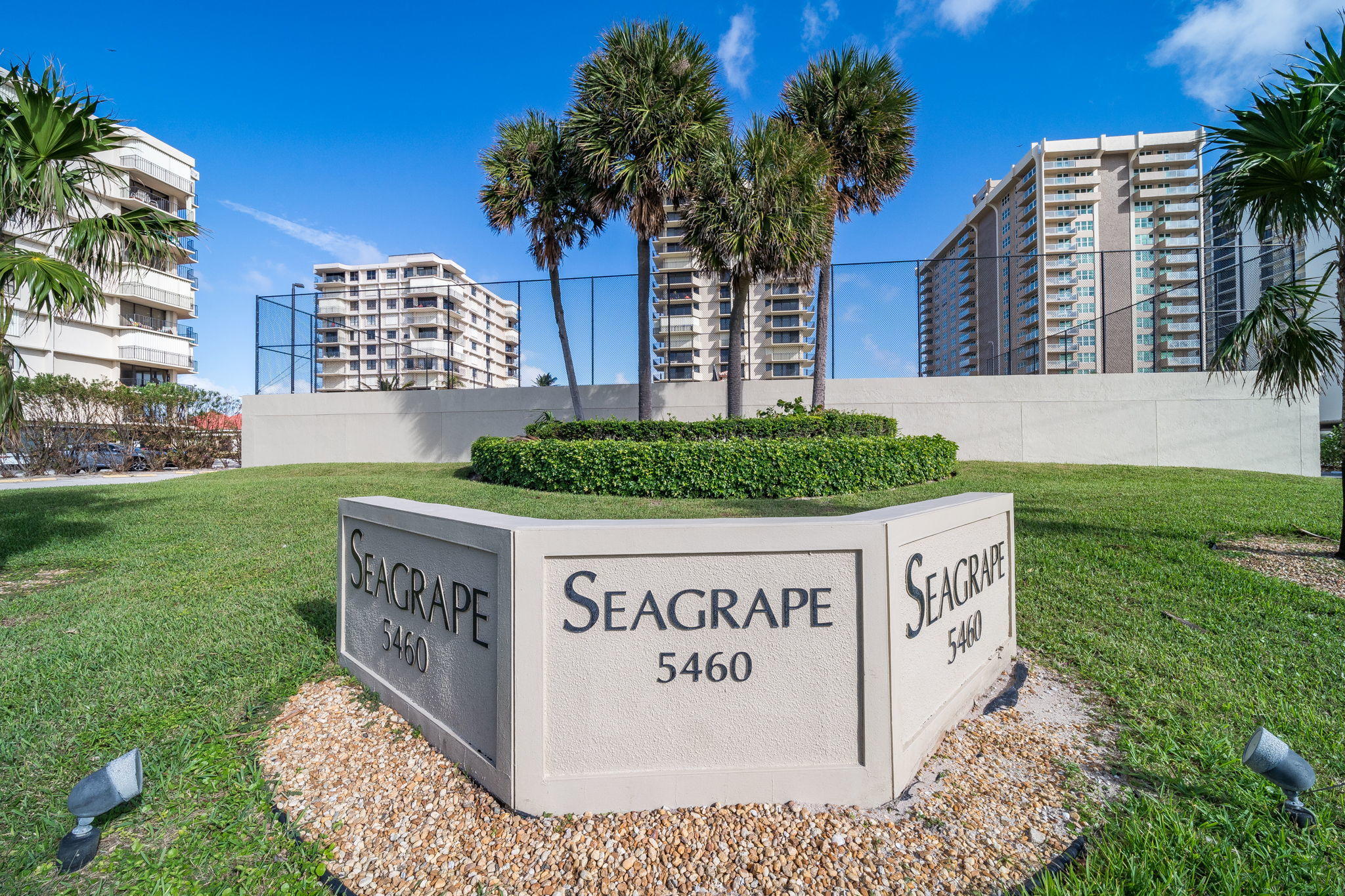 5460 North Ocean Drive, Unit 3D Riviera Beach, FL 33404 - Photo 21 of 30 Seagrape Condo
