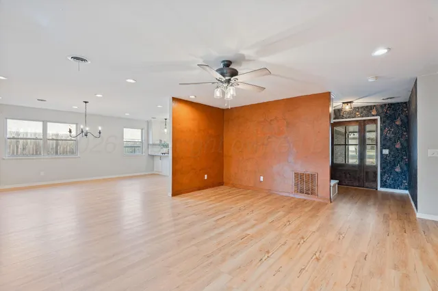 $260,000 | 3 Greenwood Lane, Canyon, TX 79015