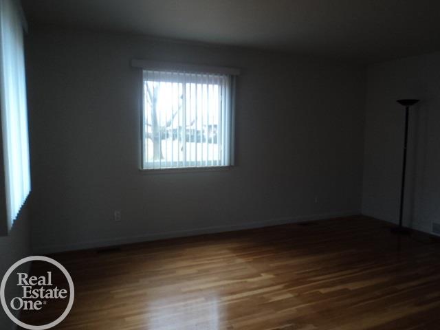 8401 18 18 Mile Road, Unit 124 Sterling Heights, MI 48313 - Photo 7 of 52
