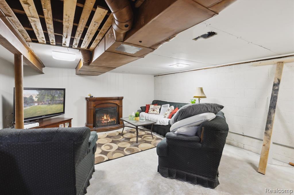 4215 North Genesee Road Flint, MI 48506 - Photo 21 of 32