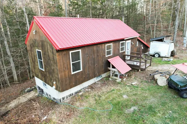 $2,100 | 66 R Ledge Farm Road, Nottingham, NH 03290