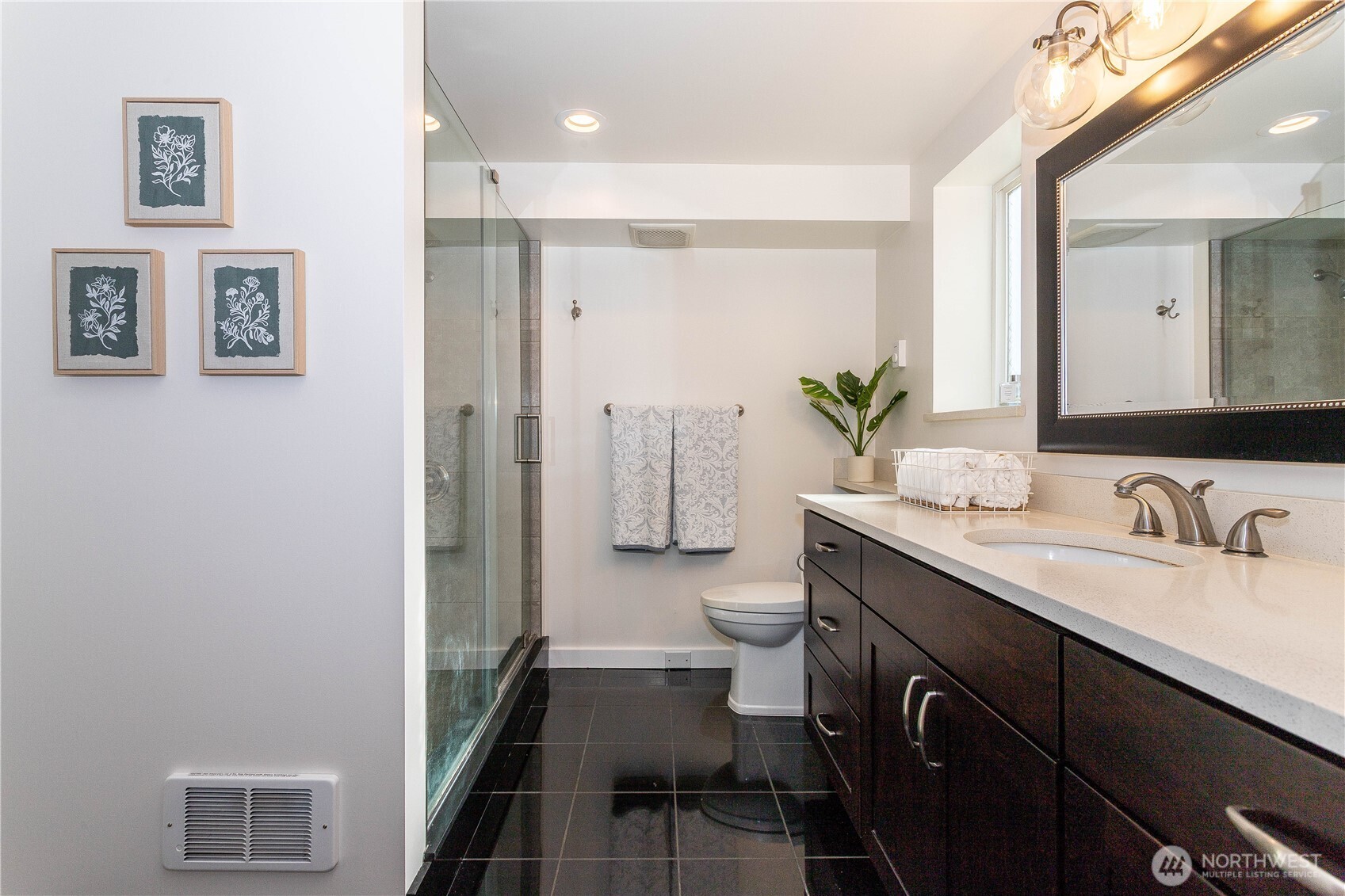 3905 Northeast 6th Street Renton, WA 98056 - Photo 23 of 32