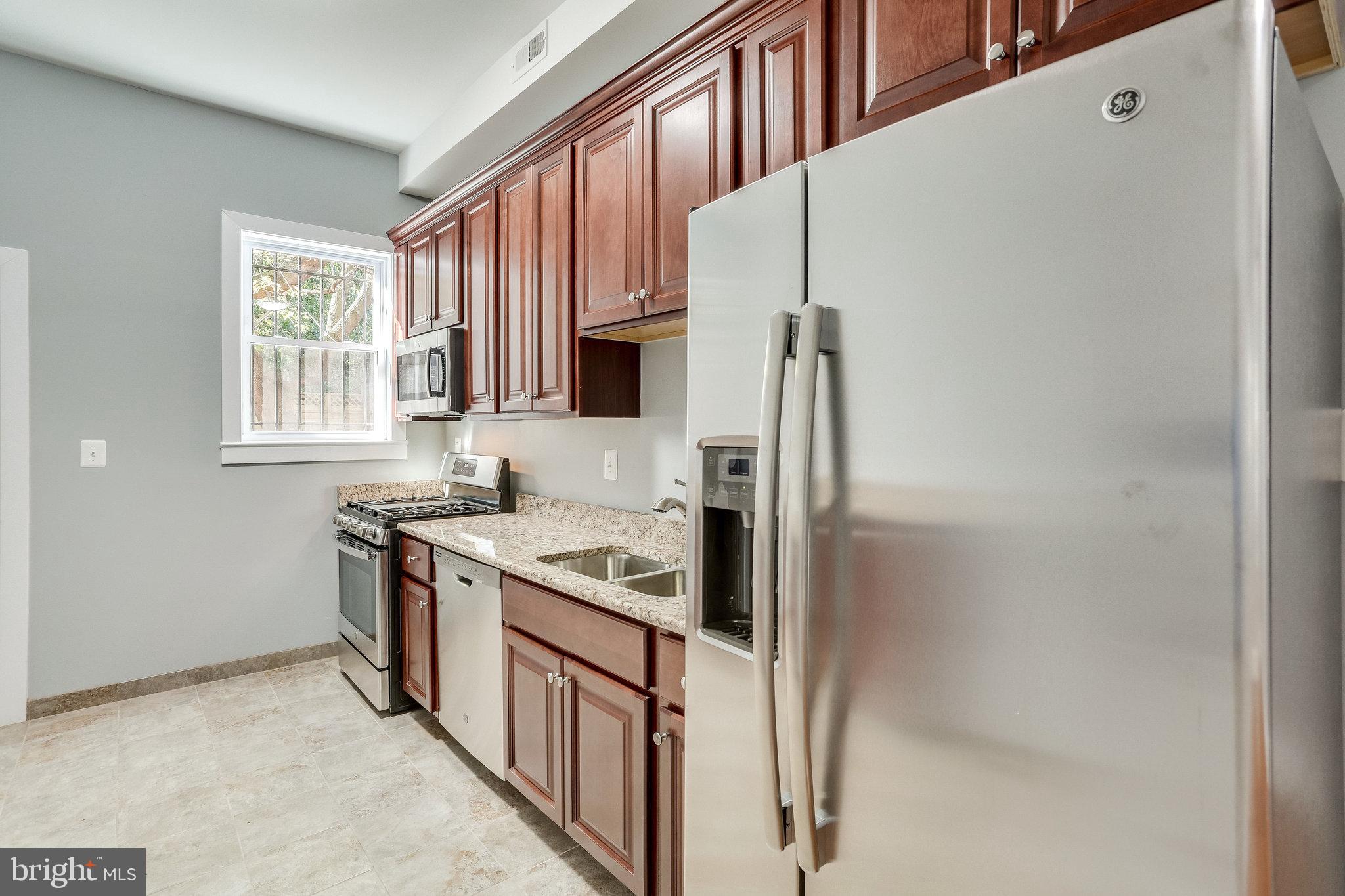 606 Q Street Northwest Washington, DC 20001 - Photo 16 of 50