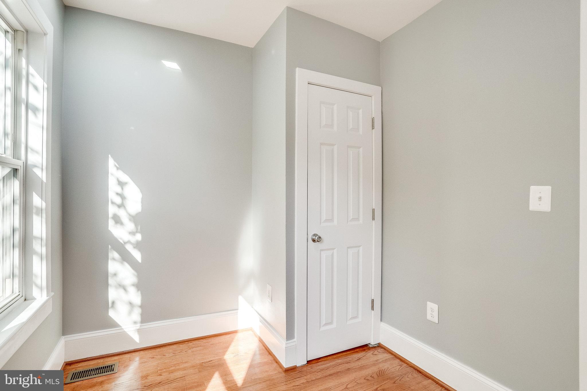 606 Q Street Northwest Washington, DC 20001 - Photo 22 of 50