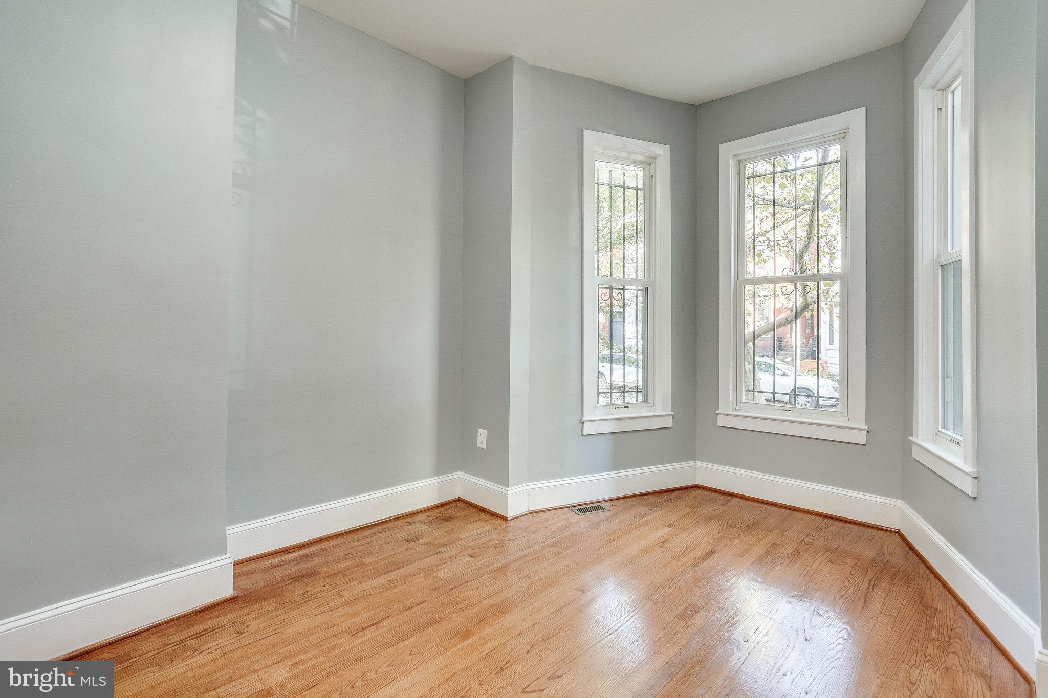 606 Q Street Northwest Washington, DC 20001 - Photo 7 of 50