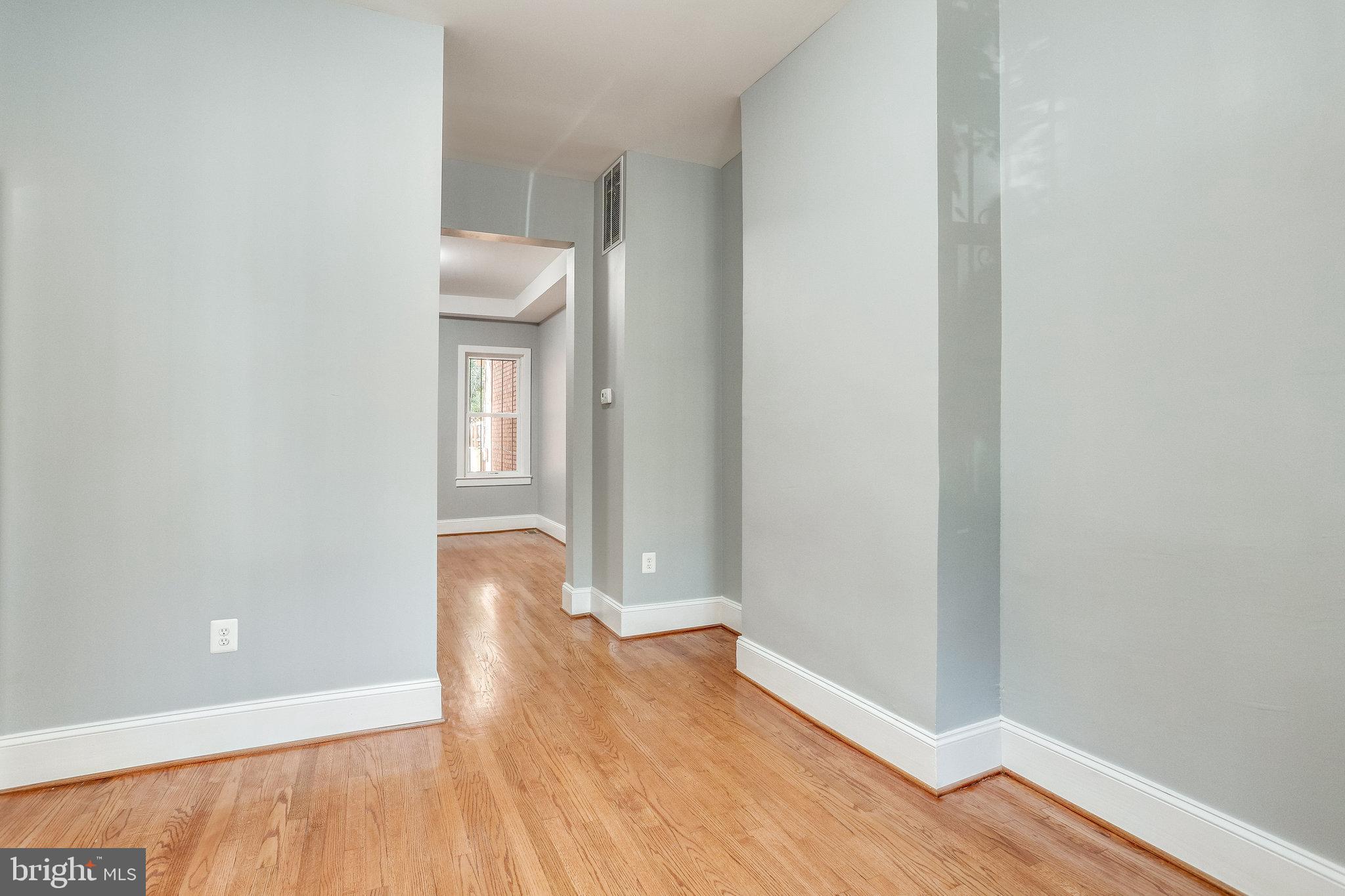 606 Q Street Northwest Washington, DC 20001 - Photo 8 of 50