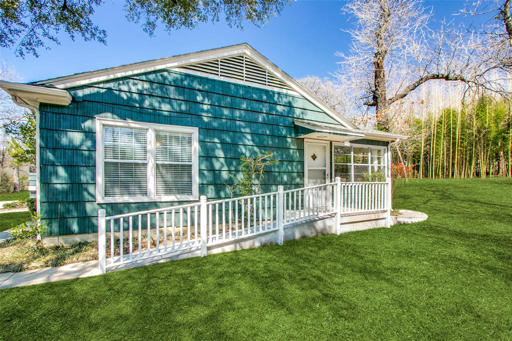 2010 North Locust Street Denton, TX 76209 - Photo 4 of 39 Guest House Private Entrance!