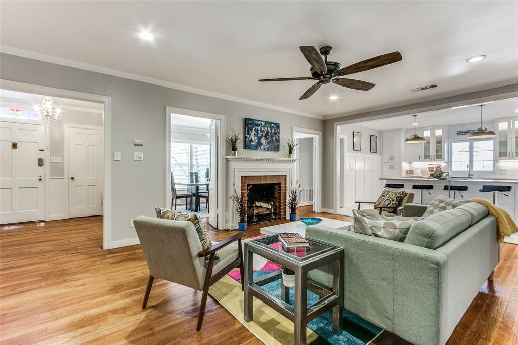 2010 North Locust Street Denton, TX 76209 - Photo 39 of 39 Open, Expansive Floorplan Living, Dining, Kitchen!