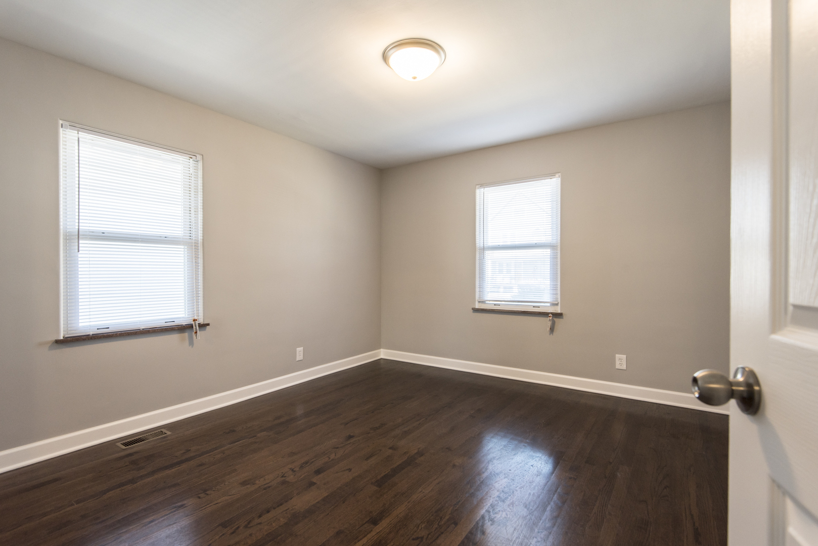 509 Pulaski Road Calumet City, IL 60409 - Photo 7 of 12