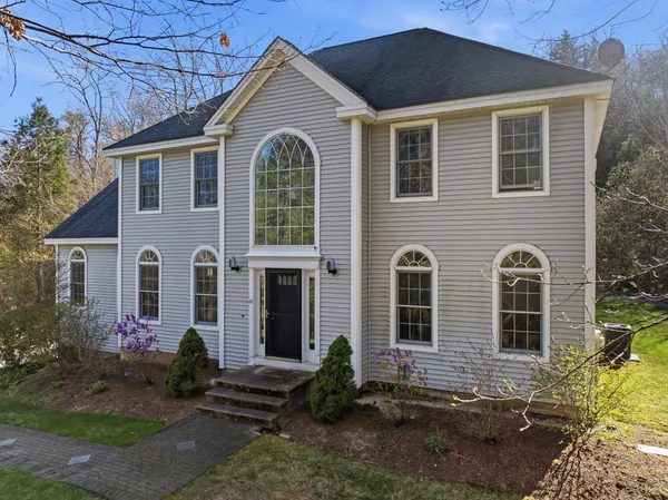 $774,900 | 24 Scott Drive, Merrimack, NH 03054