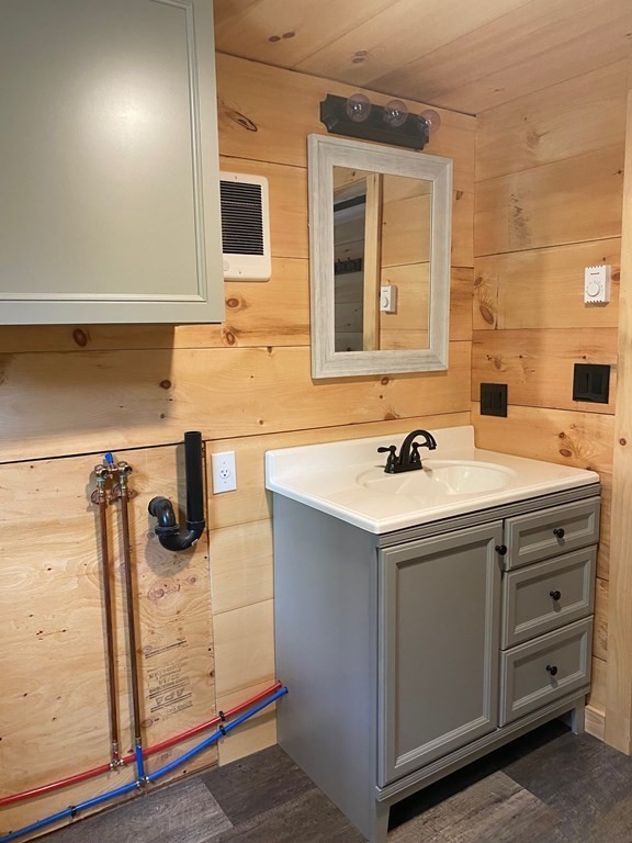88 Thrower Road Athol, MA 01331 - Photo 13 of 25