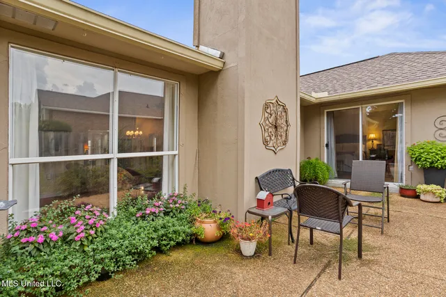 $274,900 | 139 Villa Way, Clinton, MS 39056