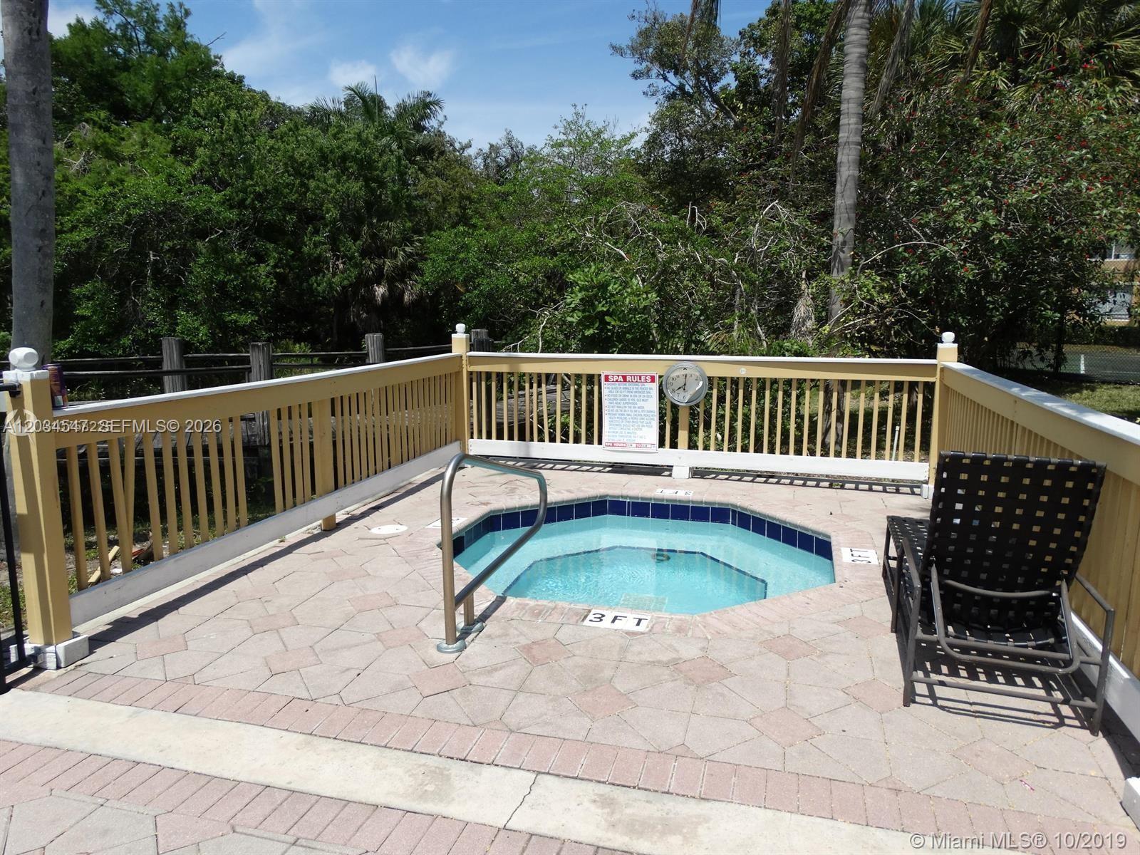 4015 West McNab Road, Unit D210 Pompano Beach, FL 33069 - Photo 11 of 15
