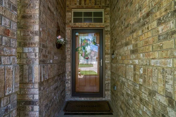 $390,000 | 1733 Colorado Drive, Burleson, TX 76028