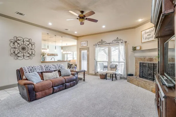 $390,000 | 1733 Colorado Drive, Burleson, TX 76028