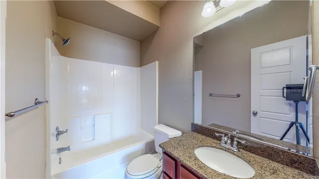 $2,600 | 6902 Appomattox Drive, College Station, TX 77845