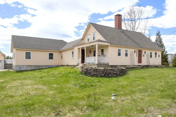 $569,000 | 662 Center Road, Lebanon, ME 04027
