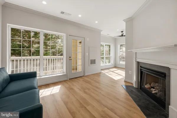 $2,500 | 4560 Strutfield Lane, Unit 1311, Alexandria, VA 22311