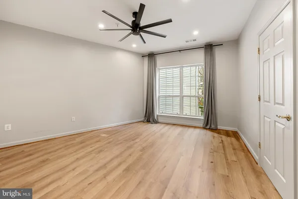 $2,500 | 4560 Strutfield Lane, Unit 1311, Alexandria, VA 22311