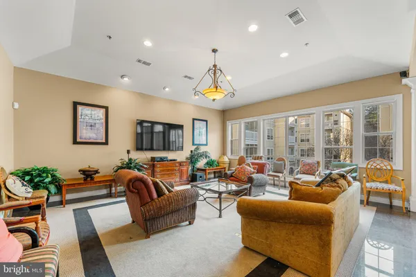 $2,500 | 4560 Strutfield Lane, Unit 1311, Alexandria, VA 22311