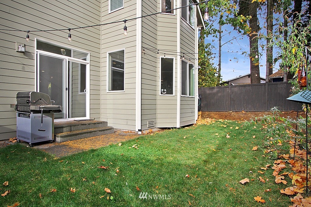 11024 Southeast 184th Place Renton, WA 98055 - Photo 15 of 16