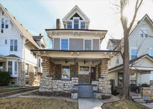 $254,400 | 2619 Victor Street, Kansas City, MO 64128